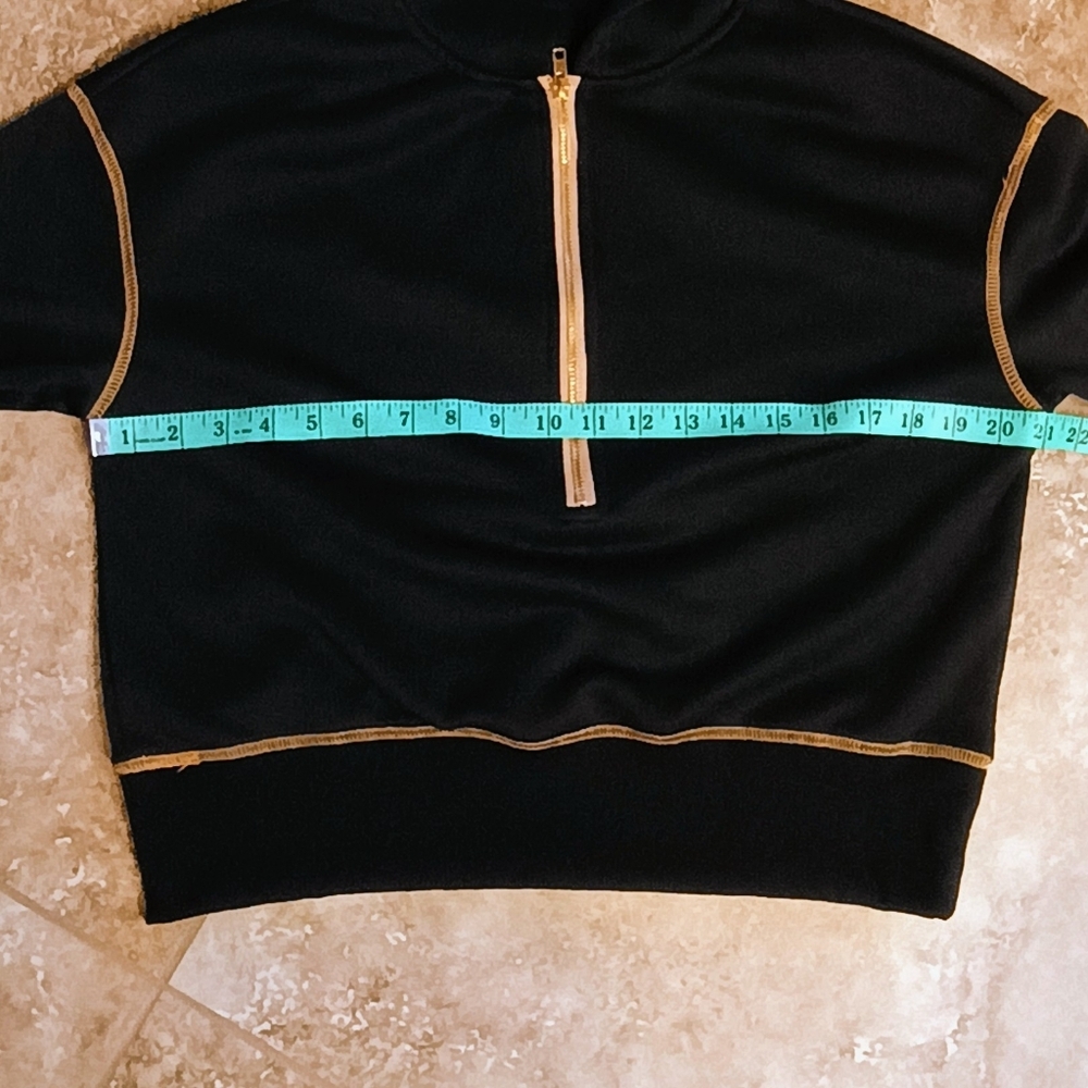 Women's Shein Black And Gold Hooded 1/2 Zip Sweatshirt Size Small - Picture 8 of 10